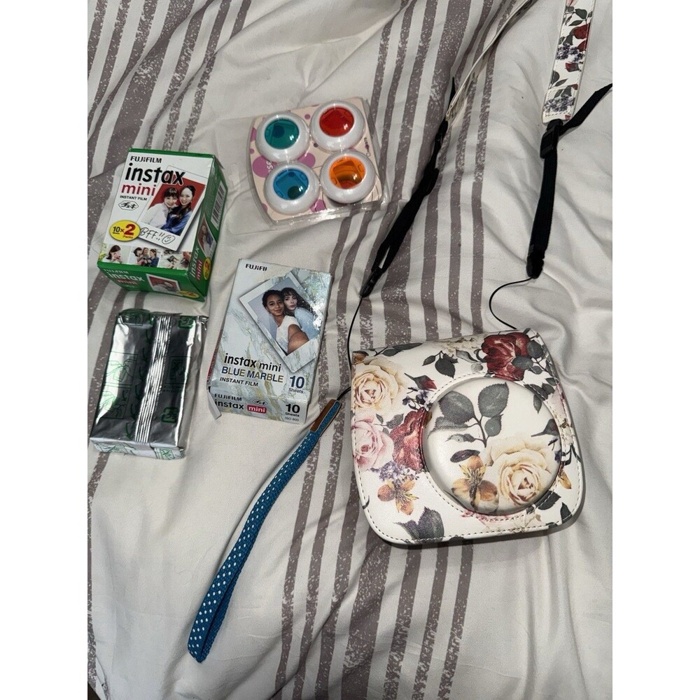 Instax Mini 9 With Lots Of Extras